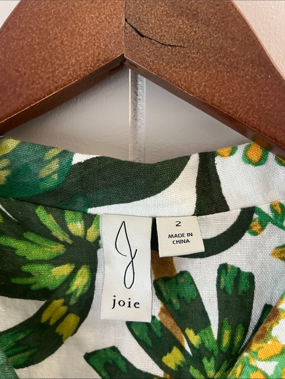 Tropical Leaf Button-Front Camp Shirt - Green & White - Picture 4 of 16